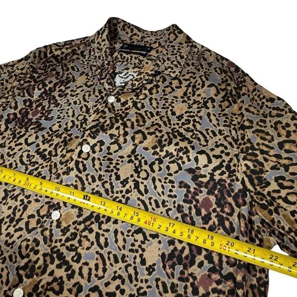AllSaints Halftone Animal Print Shirt Sz M Short Sleeve Button Down Relaxed - Picture 6 of 10